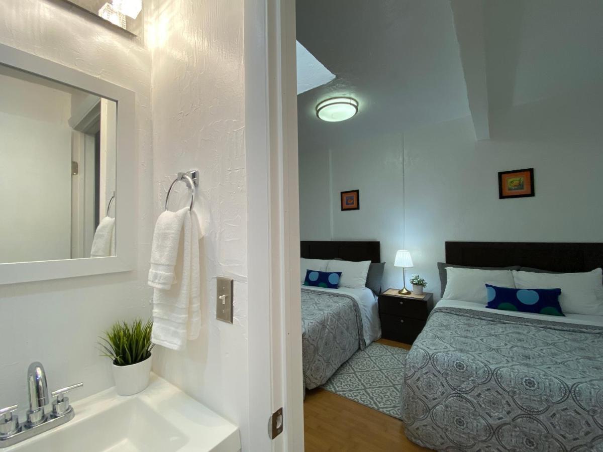 Chambre Double Privée Lit Queen-Size et Salle de Bains